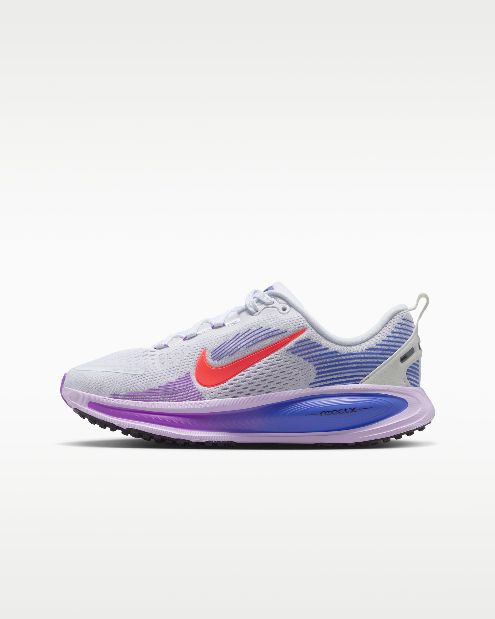 Nike Vomero 18 Big Kids' Road Running Shoes. Nike.com